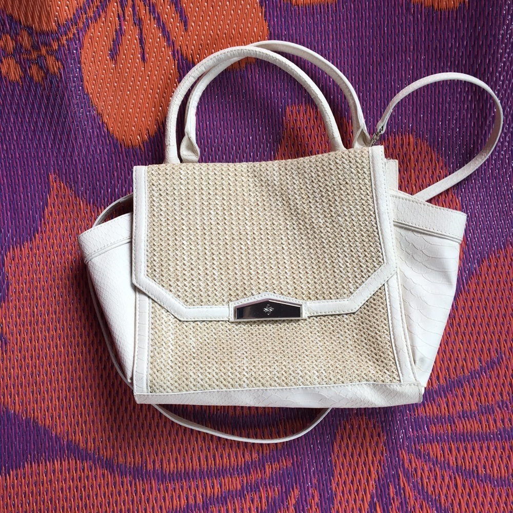 Vera Wang purse